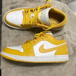 jordon 1s low pollen . great condition look for a new home .